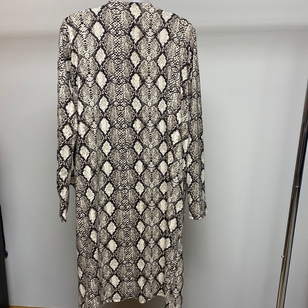 Texas True Threads Snakeskin Print, Open-Front, L… - image 2